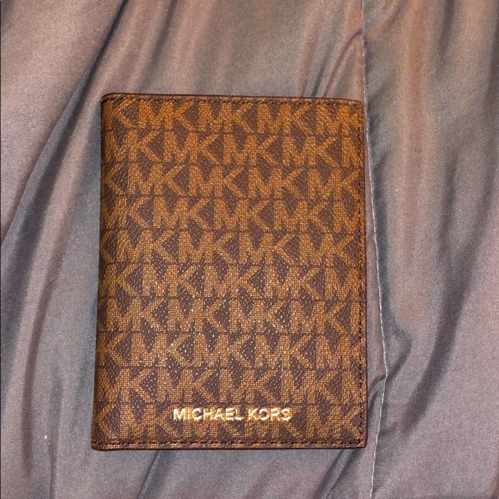 MK Passport Wallet